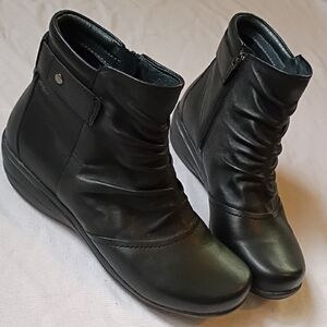 Dansko Black Leather Ankle Boot EU 38